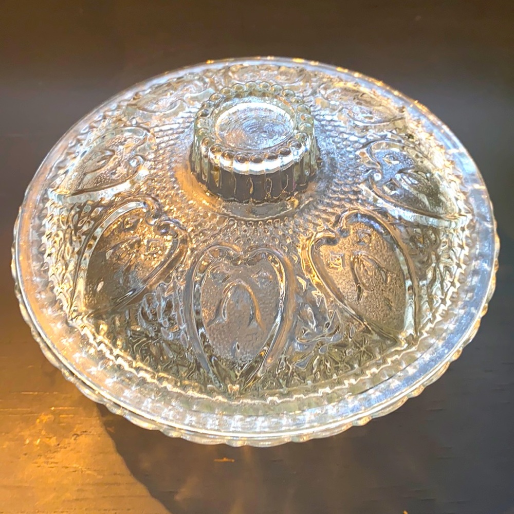 Candy dish